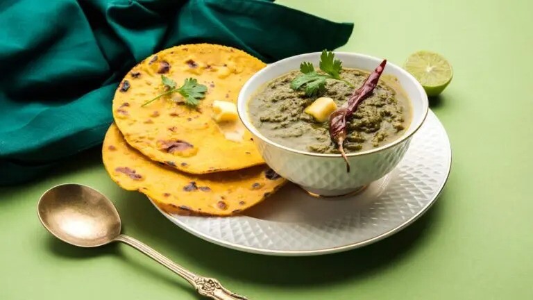 Sarson Da Saag Makki Roti Sarso